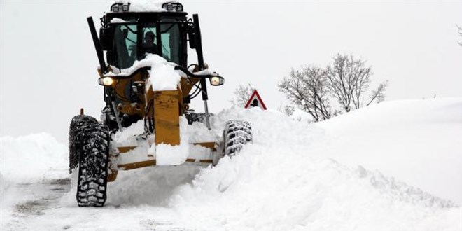 O ilde yoğun kar: 345 yol ulaşıma kapandı