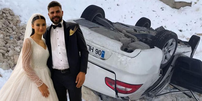 Düğün dönüşü kaza: Gamze öğretmen öldü, eşi ve iki arkadaşı yaralı