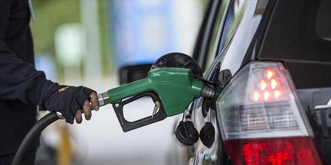 Motorine indirim, LPG'ye zam geldi