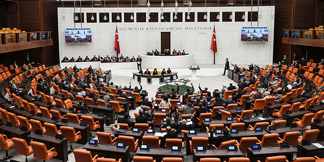 TBMM'de g�ndem EYT ve bor�lar�n yap�land�r�lmas�