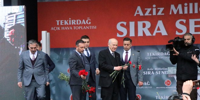 Bahçeli'den konsolosluk kapatan ülkelere tepki: Tek kelimeyle rezalet