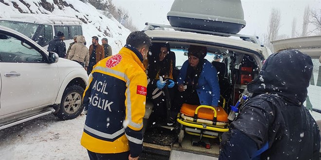 Hasta kadın 10 saatlik çalışmayla hastaneye götürüldü