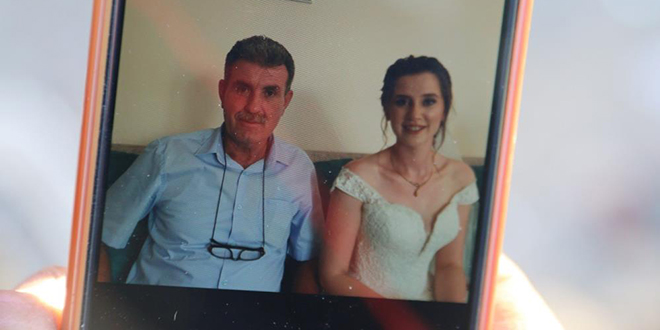 Kızı, üç gün önce aldığı evin enkazında kaldı: Kızıma ev değil mezar almışım