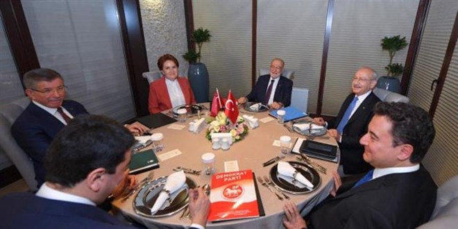 Altılı masanın 13 Şubat'ta yapılması planlanan toplantısı ertelendi