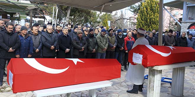 Kilis İl Emniyet Müdür Yardımcısı ve oğlu, depremde hayatını kaybetti