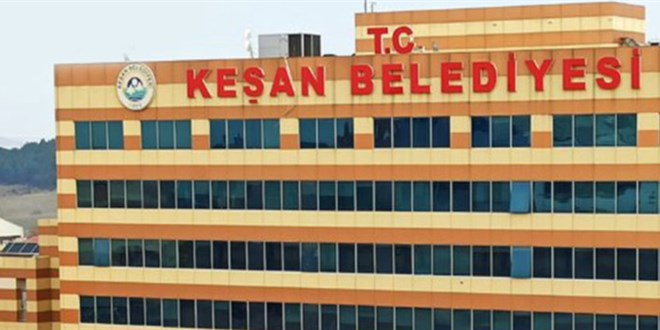Deprem yardımını çalan 4 belediye çalışanının biri tutuklandı