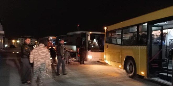 Kahramanmaraş'taki 107 depremzede Türk Silahlı Kuvvetleri'ne ait uçakla İstanbul'a getirildi