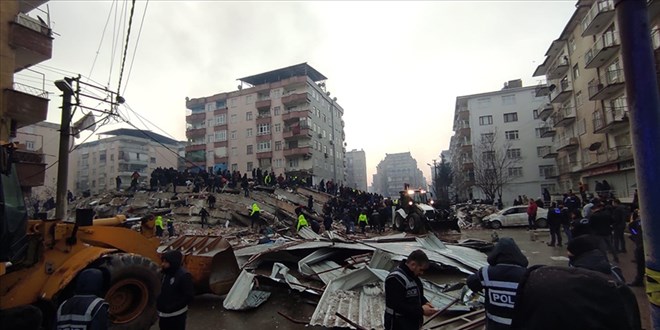 163 şüphelinin yıkılan binalarda sorumluluğu tespit edildi