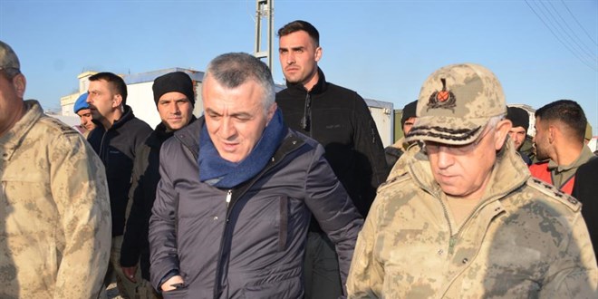 Vali Bilgin'den yabancı kanal muhabirinin 'Suriyeli' sorusuna cevap