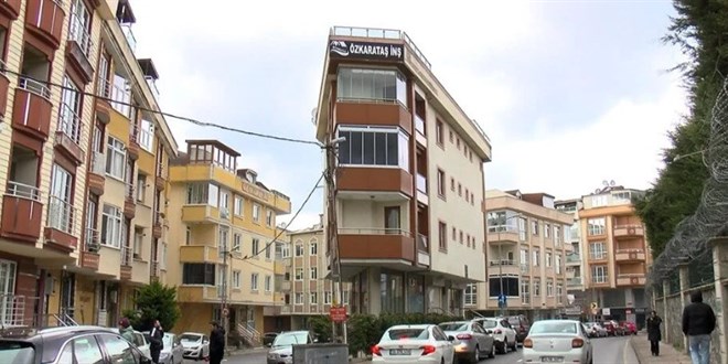 Sosyal medyada tartışılan binanın müteahhidi: Yönetmeliğe uygun