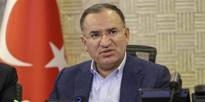 Bakan Bozdağ: Deliller toplanmadan hiçbir enkaz kaldırılmıyor