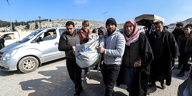 Depremlerde hayatn kaybeden Suriyelilerden 1590'nn cenazesi lkelerine gtrld