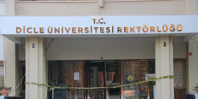Dicle Üniversitesi rektörlük binası boşaltıldı
