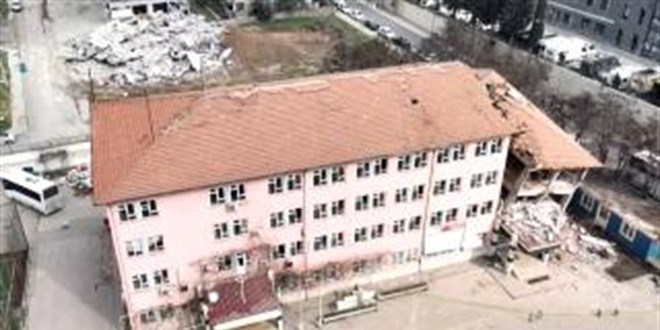 Kahramanmaraş'ta okulların büyük çoğunluğu da ağır hasarlı