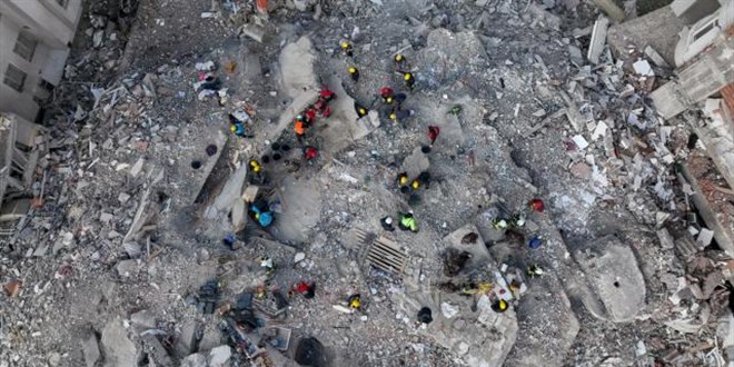 Gaziantep'te depremde yklan binalarla ilgili 21 tutuklama