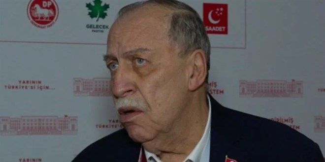 Eski bakanlardan Yaşar Okuyan'ın CHP ile ilişiği kesildi