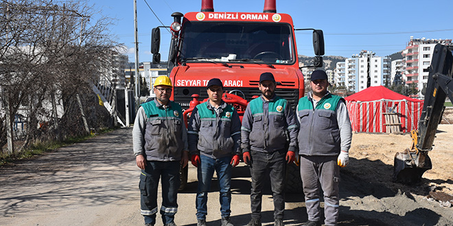 OGM personelinden deprem bölgesinde seyyar tamir hizmeti