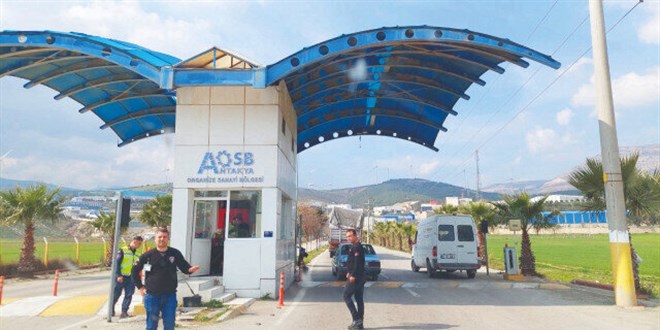 Fabrikalar ayakta ama göç yıkabilir