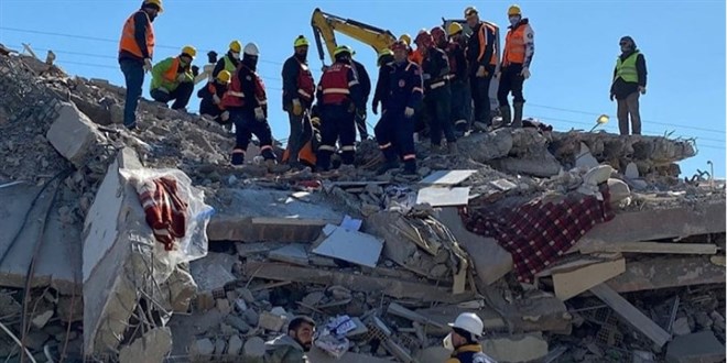 818 bin kiinin depremle ilgili sorduu tek soru