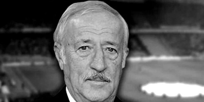Türk futbolunun efsane isimlerinden Ziya Şengül, hayatını kaybetti