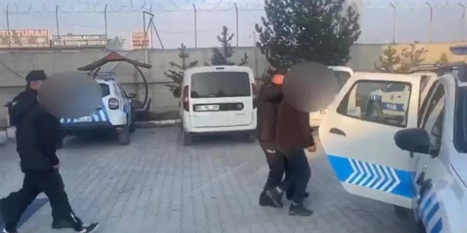 Okuldan kömür çalan 2 kişi tutuklandı
