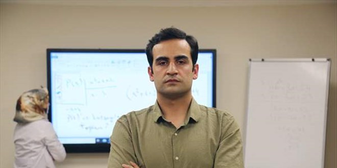 İBB kentteki depremzede öğrencilere ücretsiz LGS ve YKS dersleri verecek