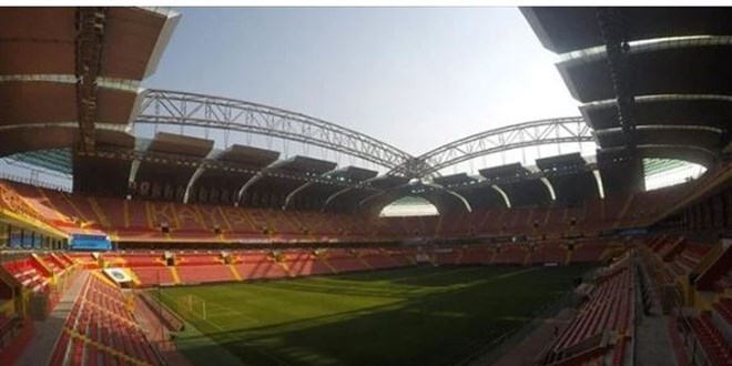 Üst mahkeme kararı bozdu...Fener taraftarı Kayserispor maçına alınmayacak