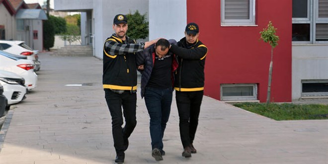 Aleyhinde ifade veren tanığa ateş etti; çatışmada arkadaşı öldü