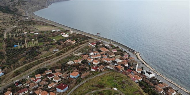 Faylı köy, korkuyla yaşıyor: 111 yıldır uyuyan canavar buradan karaya çıkıyor