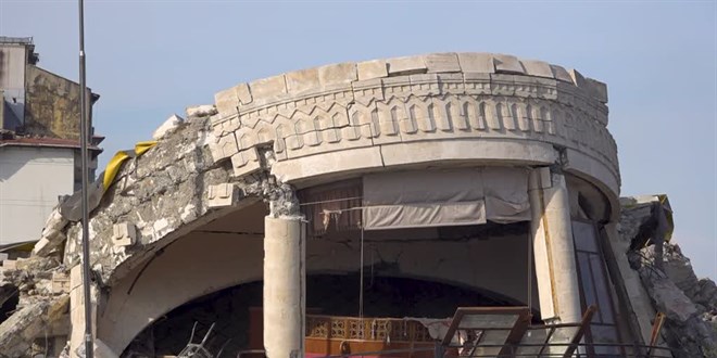 Hatay'�n ilk ve tek Cumhurba�kan� S�kmen'in 21 akrabas� depremde hayat�n� kaybetti