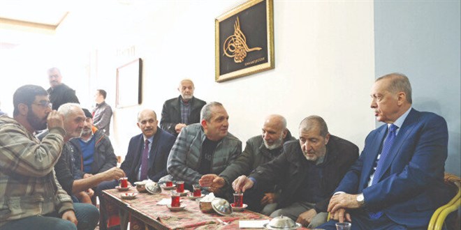 Erdoğan esnafla sohbet etti