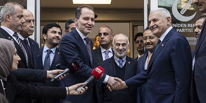 AK Parti, Yeniden Refah Partisi'ni Cumhur İttifakı'na davet etti