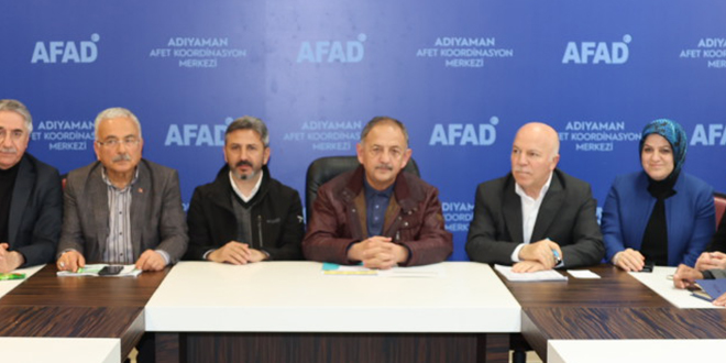 AK Parti'li Özhaseki: Deprem bölgesine turistik seyahat düzenleyenler var