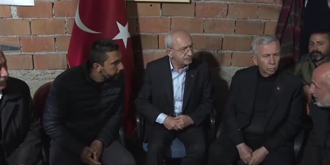 Kılıçdaroğlu, depremlerden etkilenen Nurhak ilçesini ziyaret etti