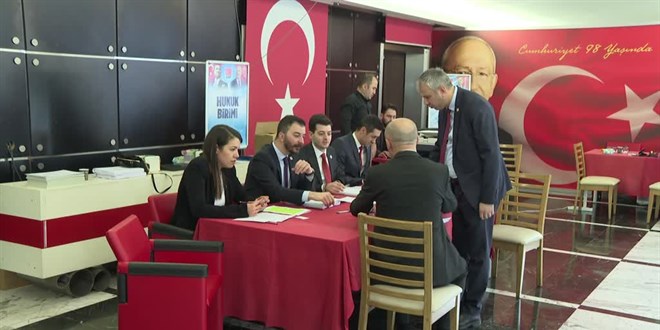 CHP'de milletvekili aday adaylığı başvuruları başladı