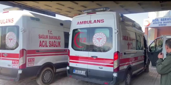 Gıda zehirlenmesi iddiasıyla çok sayıda öğrenci hastaneye kaldırıldı