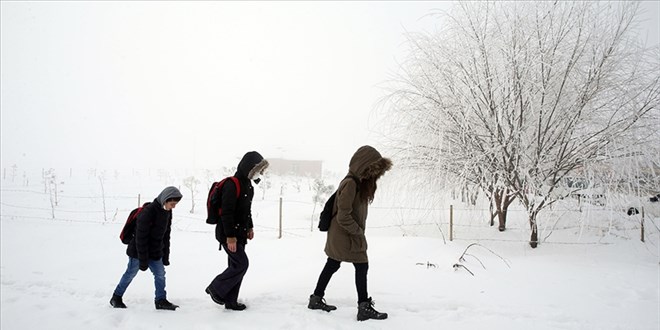 Drt ilde kar ya nedeniyle okullar tatil edildi