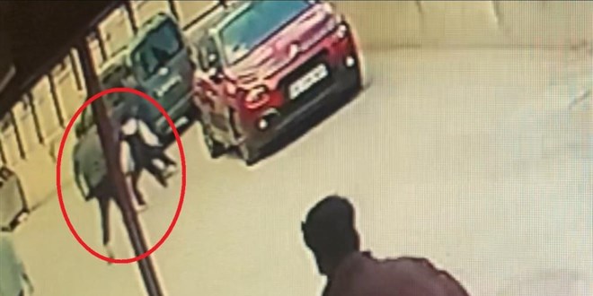 12 yaşındaki ortaokul öğrencisi, arkadaşını bıçakladı
