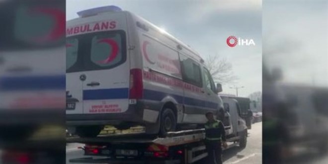 Hasta araçtan indirilip belediyenin ambulansı haczedildi