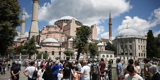 Trkiye 4 milyon yabanc ziyaretiyi arlad