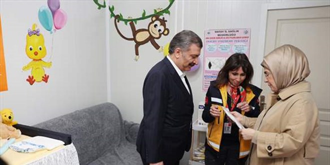 Emine Erdoğan, Hatay'da depremzedelerle bir araya geldi