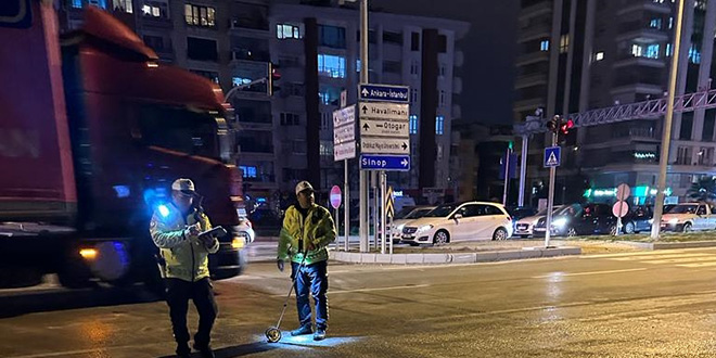 Polisin şehit olduğu kazayla ilgili çekici sürücüsü tutuklandı