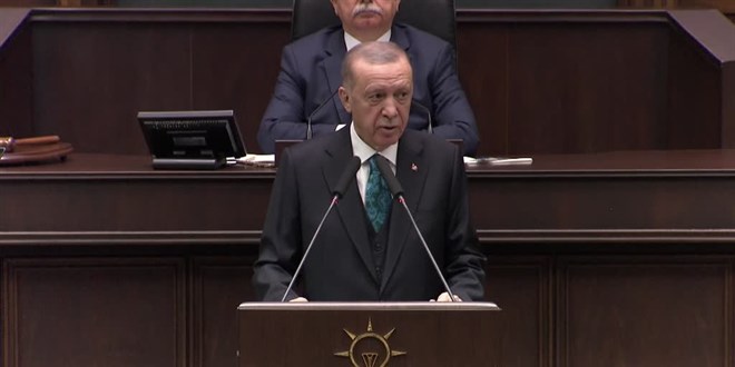 Erdoan: Kabinede yeni isimlere grev vereceiz