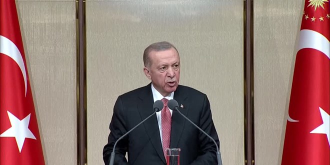 'Deprem felaketinin de altında kalmadık, Allah'ın izniyle kalmayacağız'