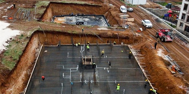 Deprem konutları yetişmez: Mühendis çok, usta yok