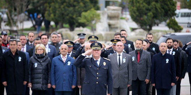 Emniyet teşkilatı Anıtkabir'i ziyaret etti