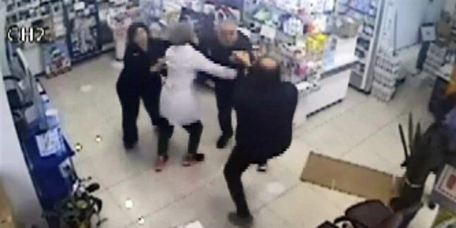 İstanbul'da 'muadil ilaç' veren eczacı dayak yedi