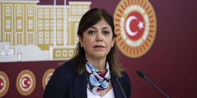 HDP'li Beştaş, Erzurum'da geçirdiği trafik kazasında yaralandı