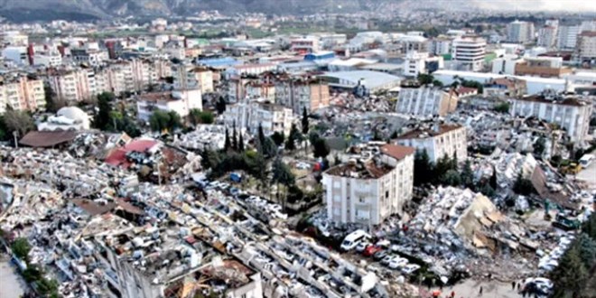 Hatay'da yklan 600 Evler Sitesi'nin yap denetim sorumlularndan biri tutukland