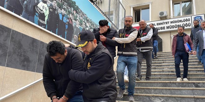 7 ilde oto hırsızlığı operasyonu: 12 gözaltı